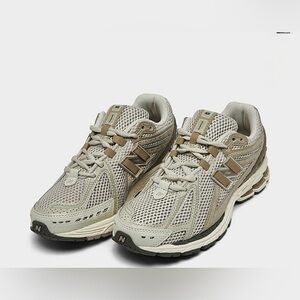 Size 6.5WOMEN'S NEW BALANCE 1906R CASUAL SHOES
Color
Timberland/Grey